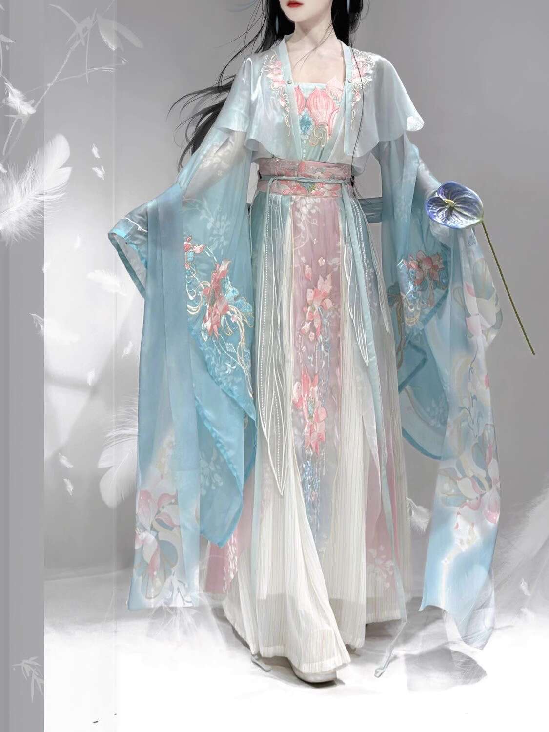 Embroidery In The Piece - Новый Hanfu Wei Jinfeng, тяжелая промышленность,