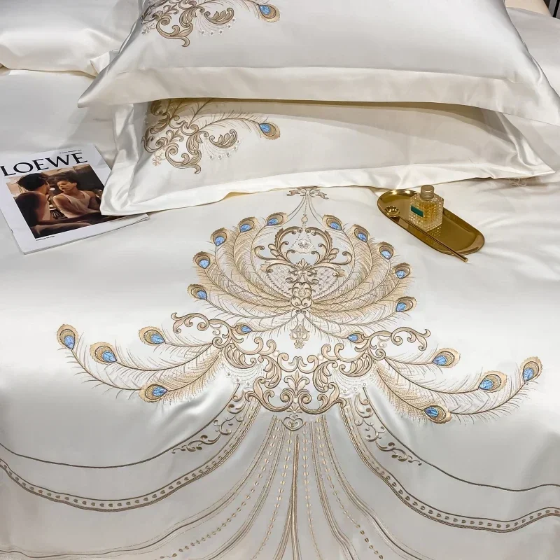 Роскошный комплект постельного – обзор и цена Embroidery Quilt Cover