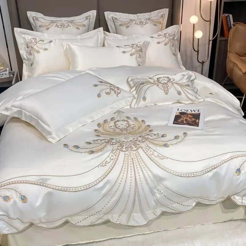 Роскошный комплект постельного – обзор и цена Embroidery Quilt Cover