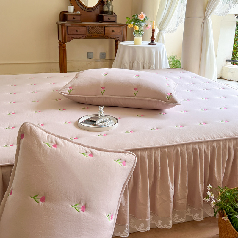 Утолщенная стеганая хлопковая  – обзор и цена Embroidery Quilt Cover