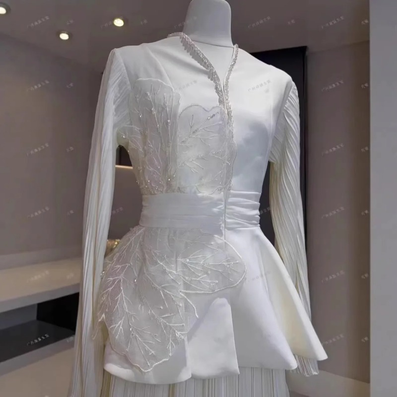 Комплект из двух предметов: то – обзор и цена Embroidery In The Piece