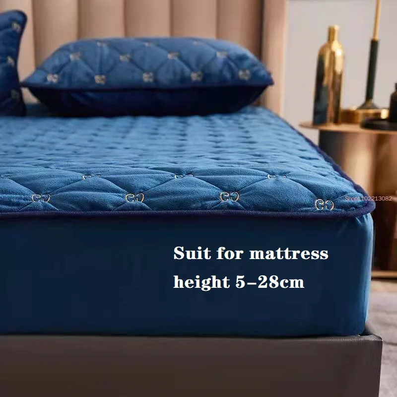 Чехол для матраса с вышивкой,  – обзор и цена Embroidery Quilt Cover