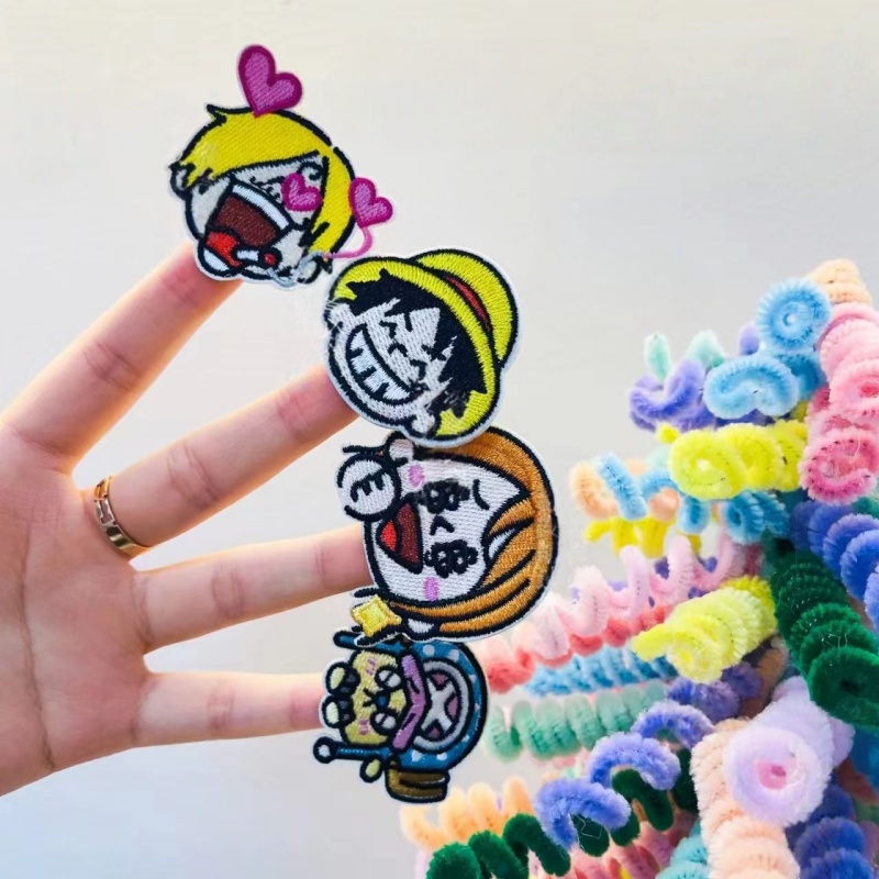 Тканевая нашивка One Piece Str – обзор и цена Embroidery In The Piece