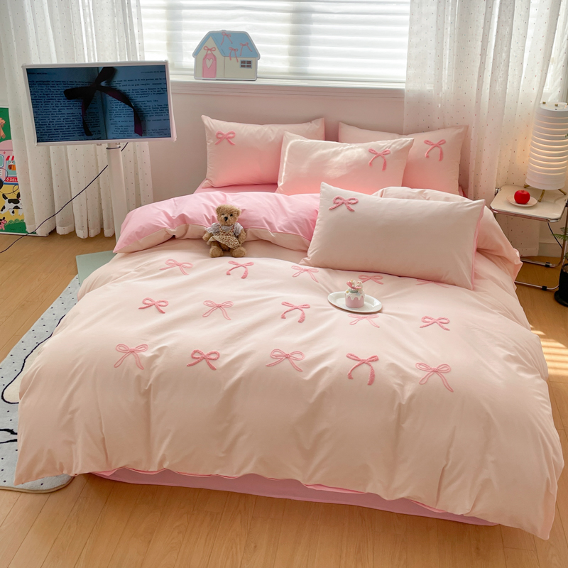 Комплект простыней из трех пре – обзор и цена Embroidery Quilt Cover