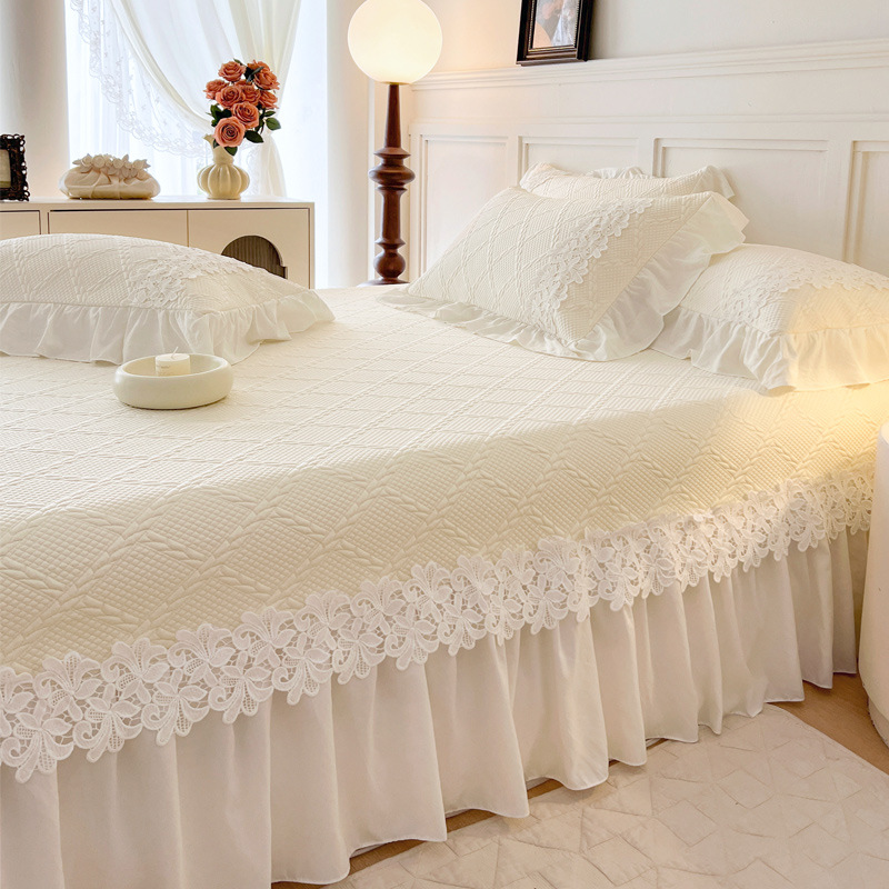Роскошный комплект охлаждающег – обзор и цена Embroidery Quilt Cover