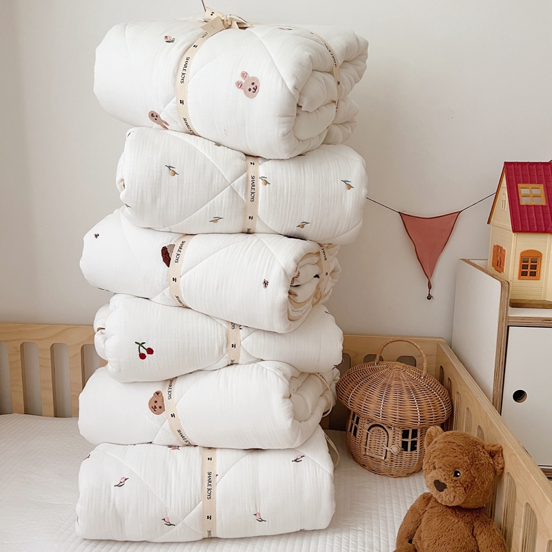 Детское зимнее одеяло из хлопк – обзор и цена Embroidery Quilt Cover